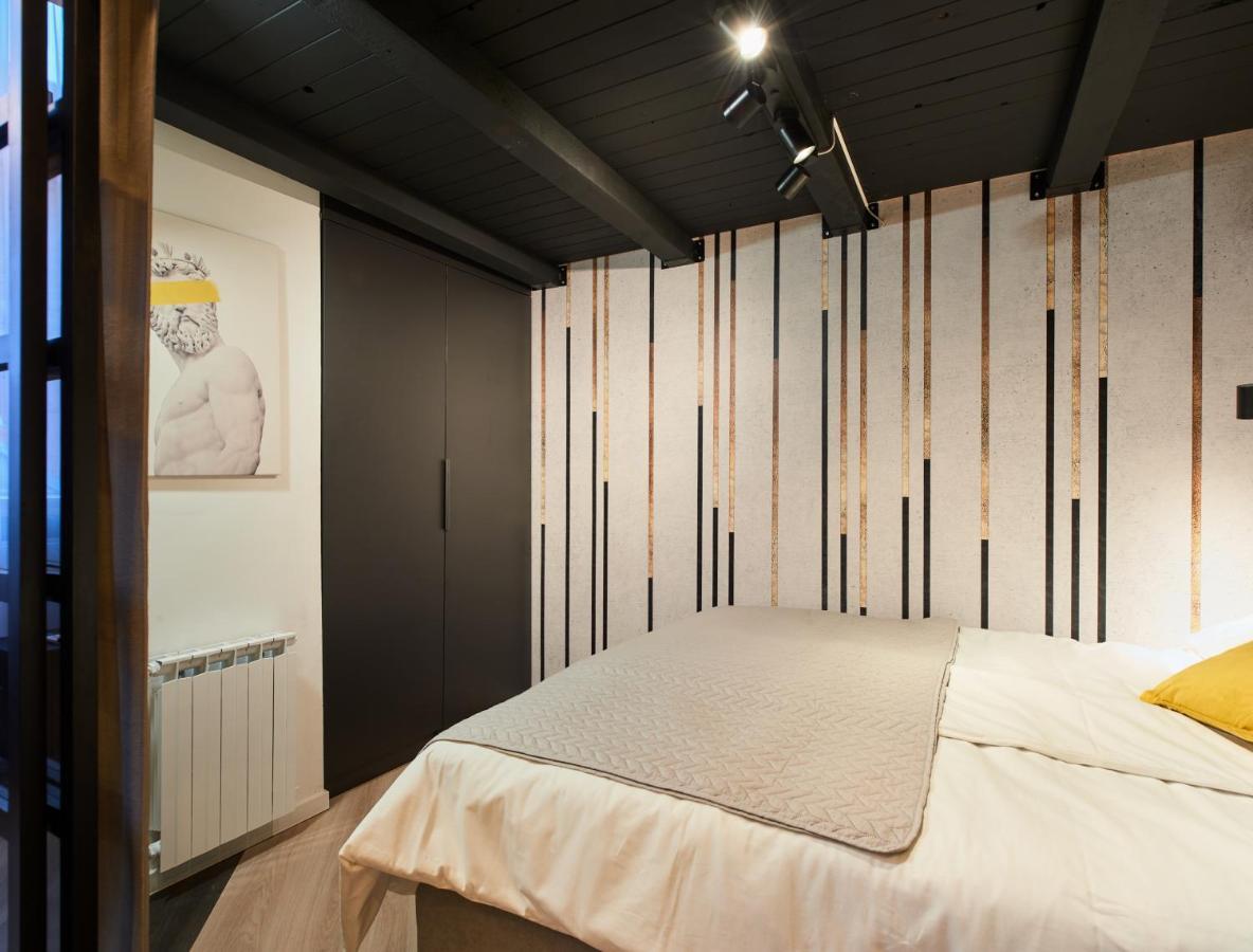 Joseph Studio Apartment By Irundo Zagreb Extérieur photo