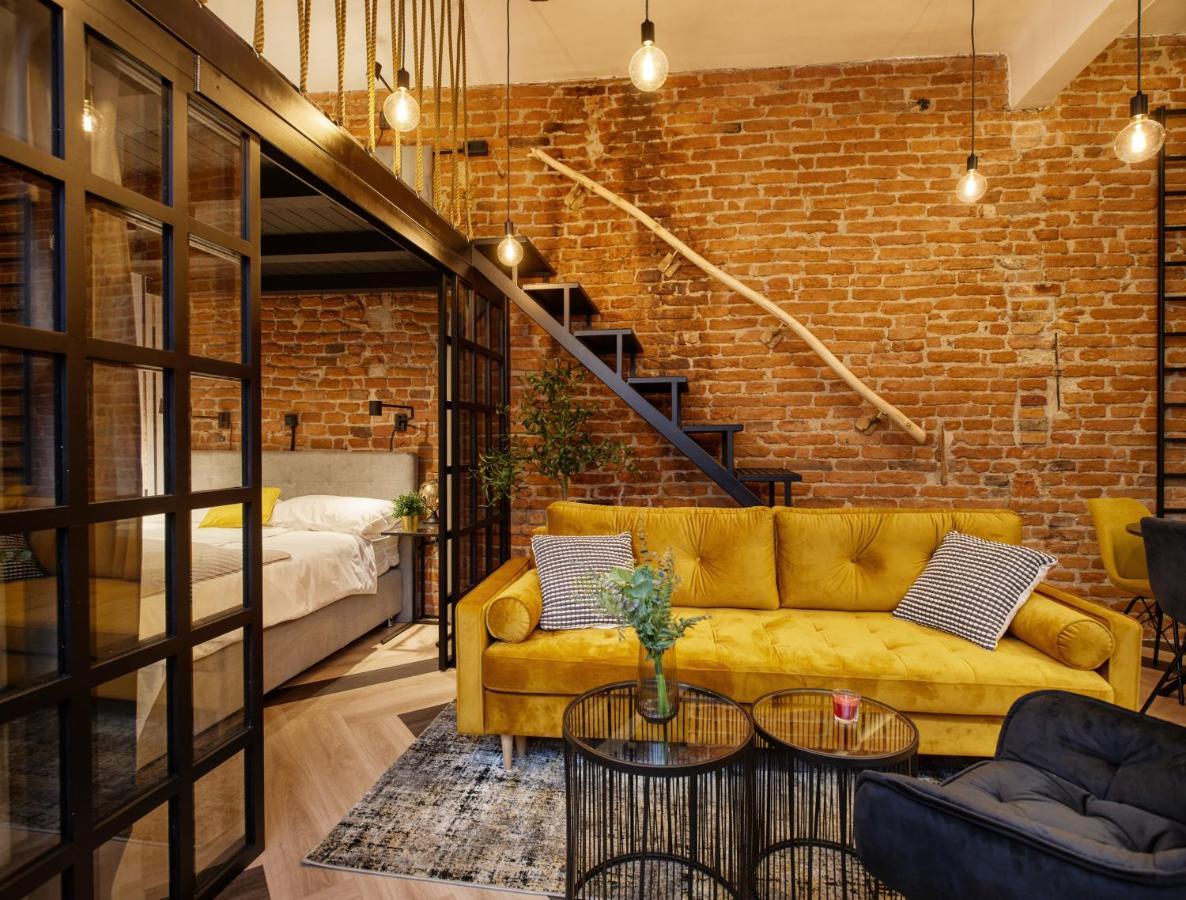 Joseph Studio Apartment By Irundo Zagreb Extérieur photo